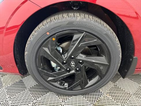 New 2026 Hyundai Elantra SEL Sport image 11