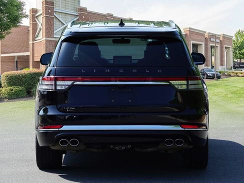 Used 2023 Lincoln Aviator Black Label AWD/4WD image 5
