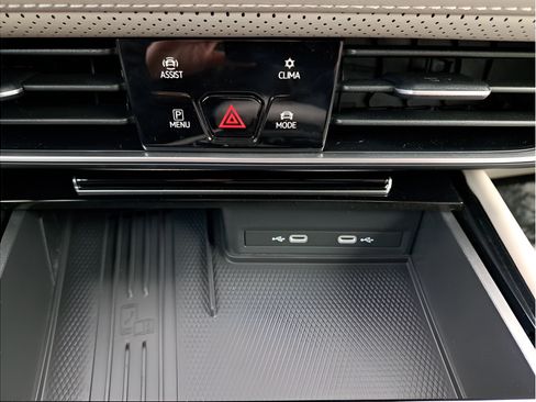 New 2025 Volkswagen Atlas SEL AWD/4WD image 22