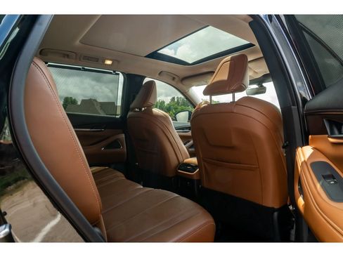 Used 2023 INFINITI QX60 Sensory w/ Cargo Package AWD/4WD image 19