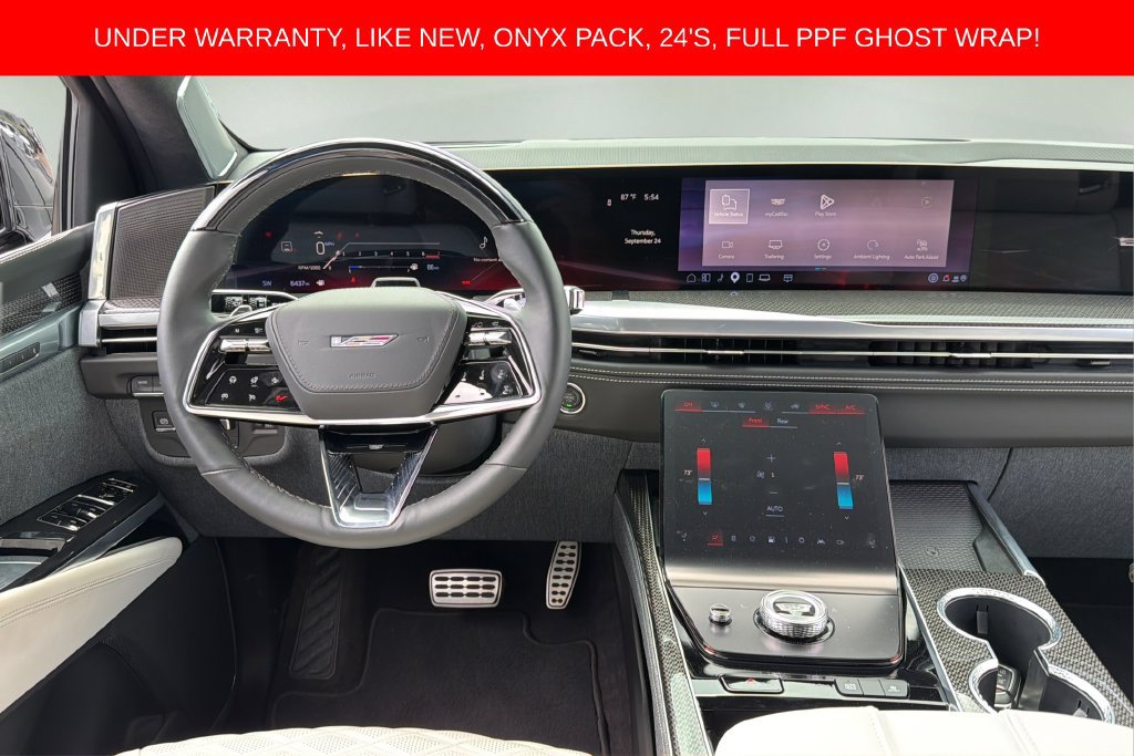 Used 2026 Cadillac Escalade V w/ LPO, ONYX Package AWD/4WD image 17