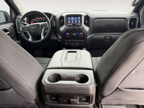 Used 2021 Chevrolet Silverado 1500 LT Trail Boss w/ LPO, Dark Essentials Package image 10