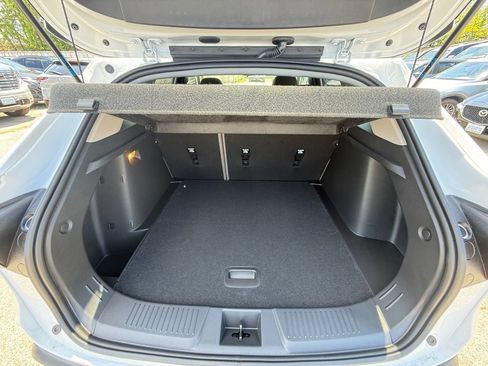 New 2026 Chevrolet Trax ACTIV w/ Sunroof Package FWD image 25