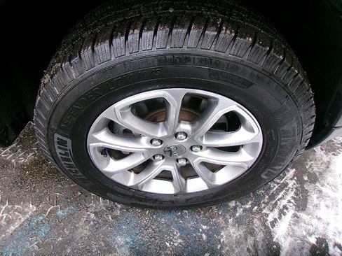 Used 2015 Jeep Grand Cherokee Limited image 8