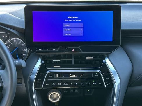 Certified 2024 Toyota Venza Nightshade image 13