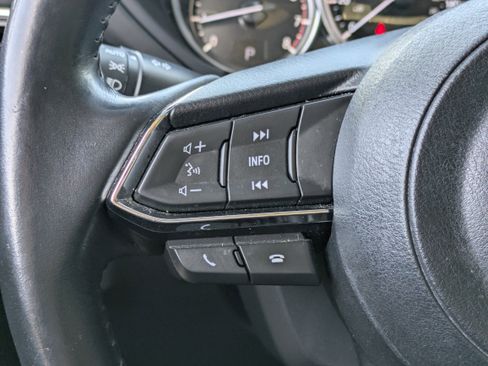 Used 2019 MAZDA CX-5 Touring image 21