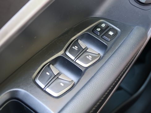 Used 2015 Hyundai Santa Fe Sport 2.0T w/ Option Group 05 FWD image 14