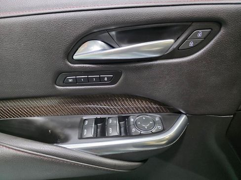 Used 2019 Cadillac XT4 Sport FWD image 18