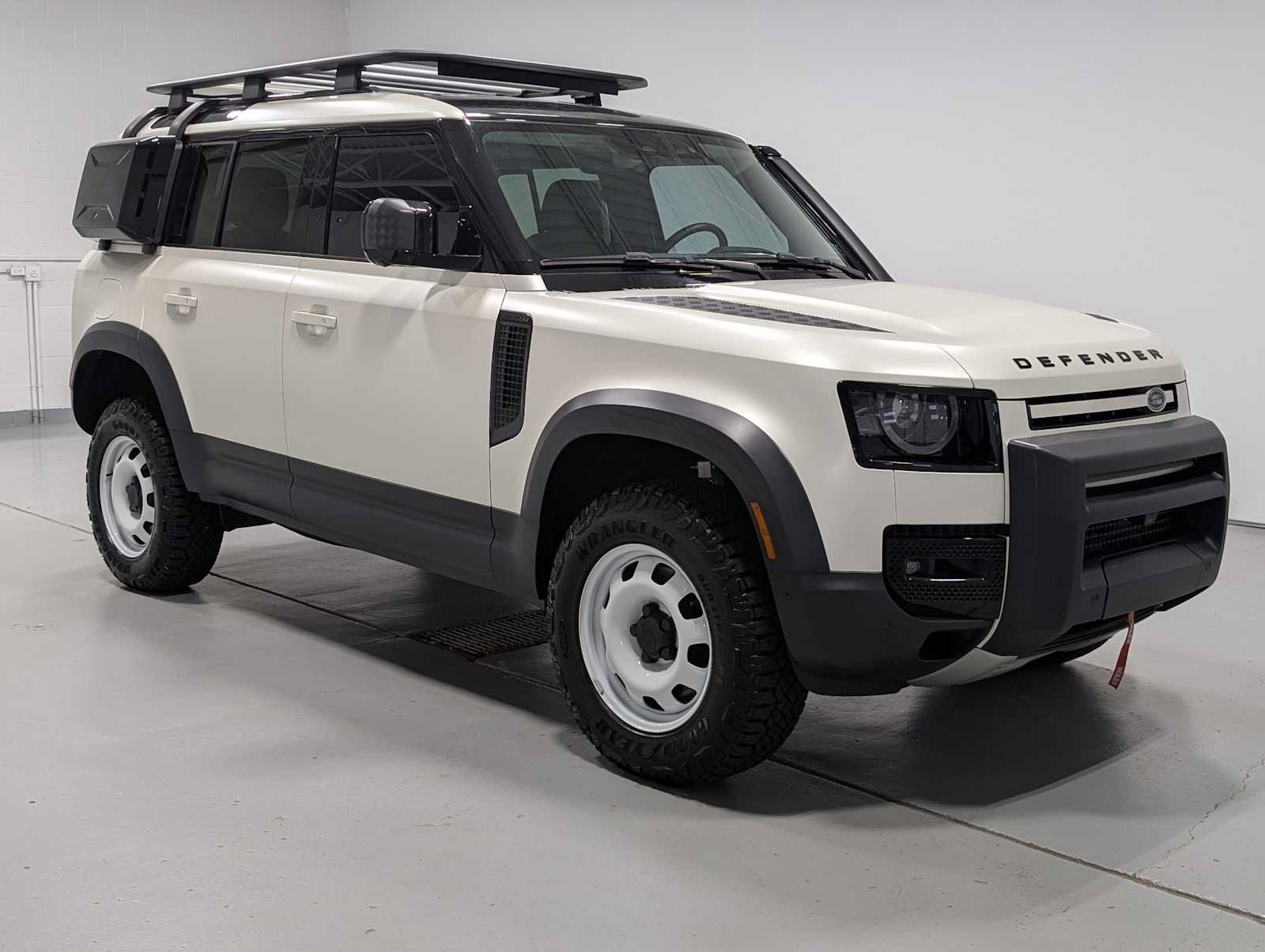 Used 2024 Land Rover Defender 110 S AWD/4WD image 6
