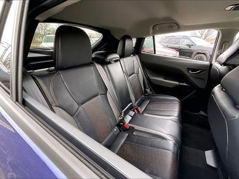 Certified 2025 Subaru Crosstrek 2.5i Limited w/ Crosstrek Mirror Package image 30