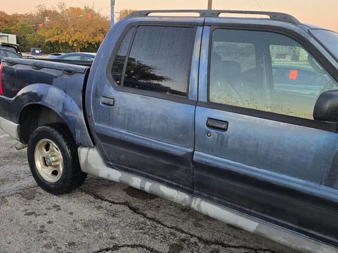 Used 2003 Ford Explorer Sport Trac XLS image 6