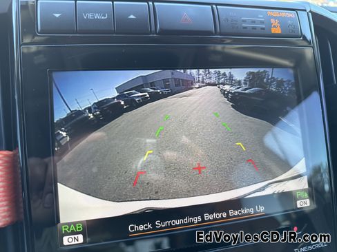 Used 2022 Subaru Ascent Touring image 39