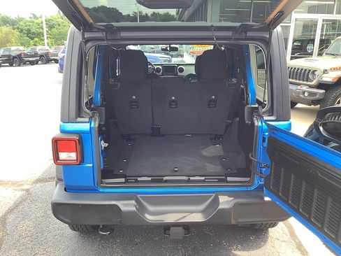 Certified 2021 Jeep Wrangler Unlimited Sport AWD/4WD image 5