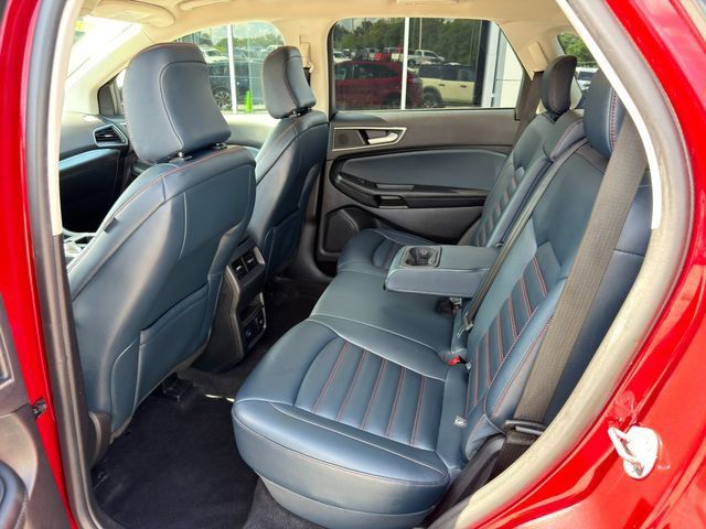 Used 2024 Ford Edge SEL w/ Sport Appearance Package AWD/4WD image 14