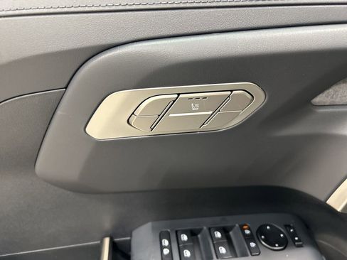 New 2027 Kia Telluride S image 13