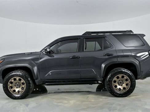 Used 2025 Toyota 4Runner Trailhunter AWD/4WD image 8