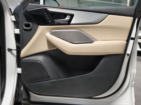 Used 2023 Acura MDX SH-AWD w/ Technology Package image 28