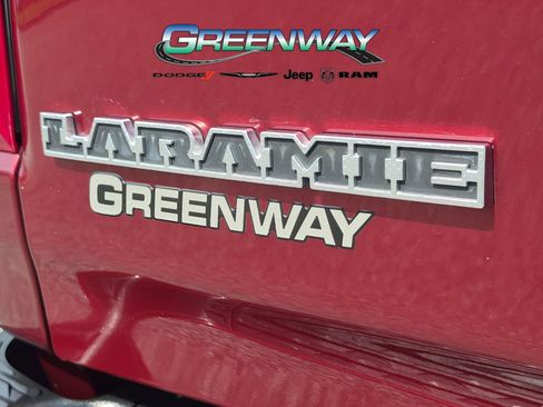 Used 2021 RAM 1500 Laramie w/ Sport Appearance Package AWD/4WD image 28
