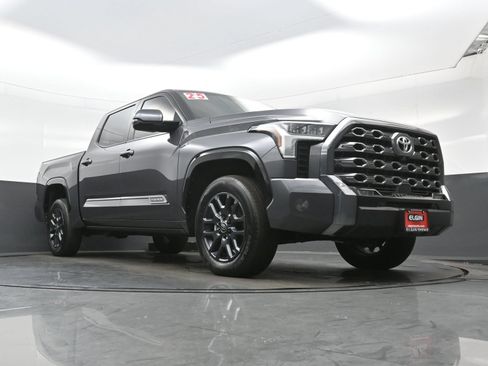 Used 2025 Toyota Tundra Platinum AWD/4WD image 28