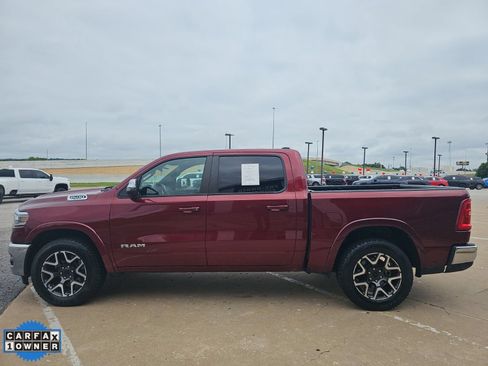 Used 2025 RAM 1500 Laramie AWD/4WD image 8