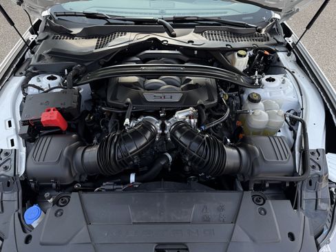 Used 2024 Ford Mustang Dark Horse RWD image 36