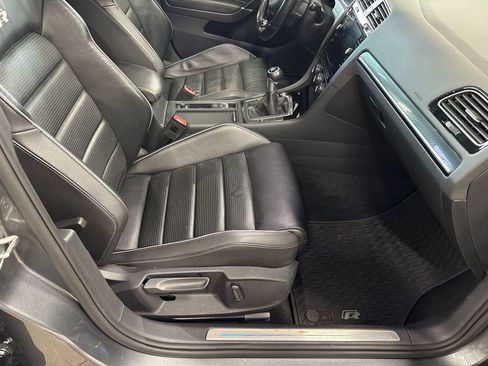 Used 2018 Volkswagen Golf R 4-Door AWD/4WD image 46