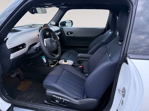 New 2026 MINI Cooper 2-Door Hardtop FWD image 9