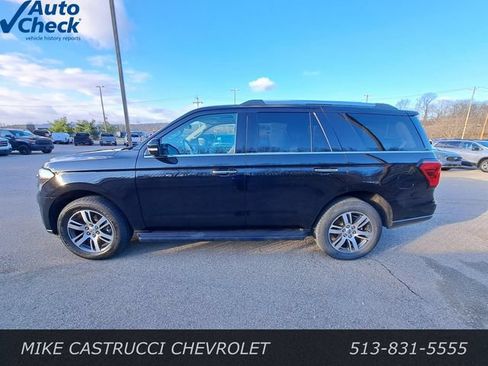 Used 2024 Ford Expedition Limited AWD/4WD image 2