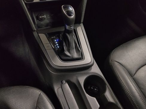 Used 2020 Hyundai Elantra SE w/ Cargo Package (C1) image 26