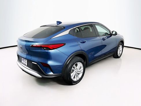 Used 2024 Buick Envista Preferred image 7