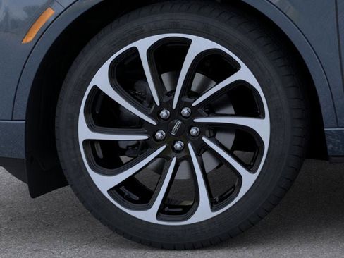 New 2026 Lincoln Nautilus Black Label image 19