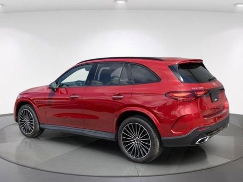 Certified 2025 Mercedes-Benz GLC 300 4MATIC image 7