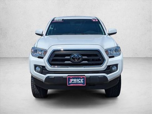 Used 2023 Toyota Tacoma SR5 AWD/4WD image 2