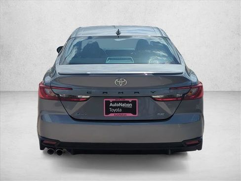 Used 2026 Toyota Camry SE FWD image 11