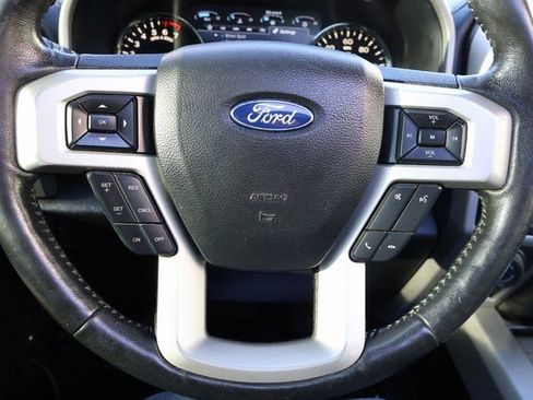 Used 2018 Ford F150 Lariat w/ Equipment Group 502A Luxury image 39