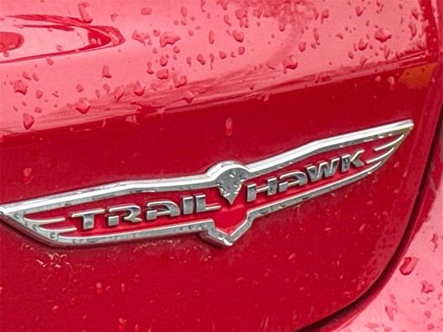 Used 2021 Jeep Compass Trailhawk w/ Convenience Group image 8