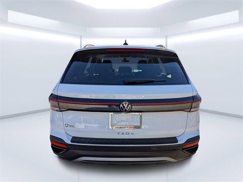 New 2026 Volkswagen Taos S image 4