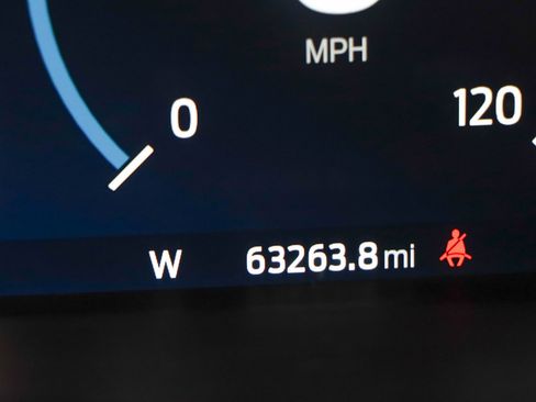 Used 2023 Ford F150 Lariat w/ Equipment Group 502A High image 17