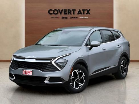 Used 2023 Kia Sportage LX image 1