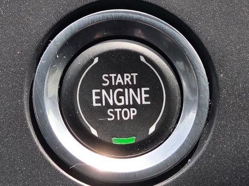 Used 2021 Chevrolet Blazer LT FWD image 35
