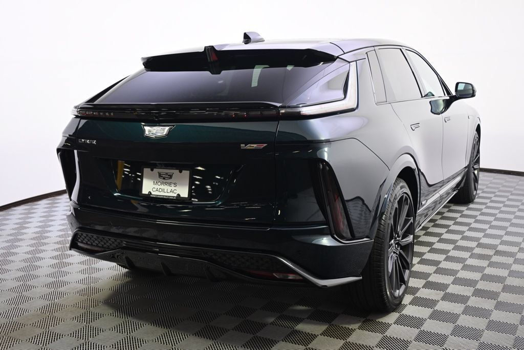 New 2026 Cadillac Lyriq V w/ LPO, Floor Liner Package AWD/4WD image 6