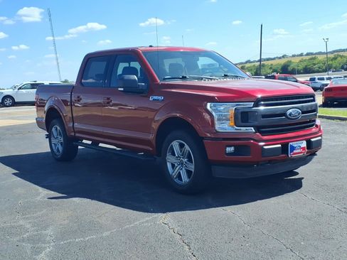 Certified 2018 Ford F150 XLT w/ Equipment Group 302A Luxury AWD/4WD image 3