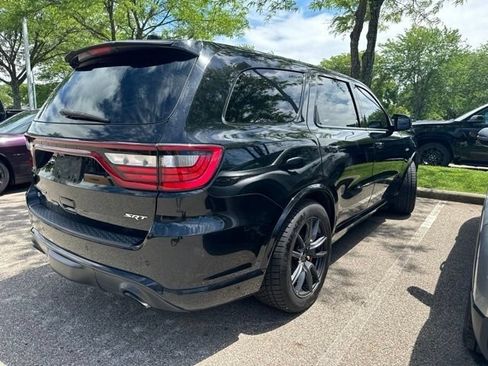 Used 2018 Dodge Durango SRT w/ Technology Group AWD/4WD image 4
