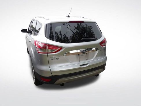 Used 2015 Ford Escape Titanium w/ Equipment Group 301A FWD image 13