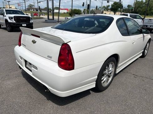 Used 2006 Chevrolet Monte Carlo SS FWD image 16