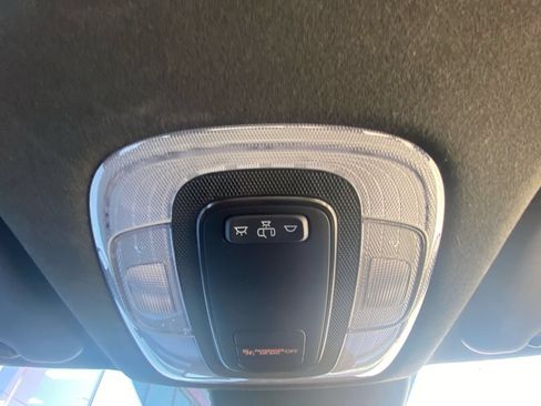 Used 2025 Hyundai Elantra Sport FWD image 25