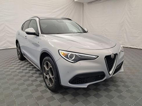 Used 2022 Alfa Romeo Stelvio Ti w/ Active Assist Plus Package image 2