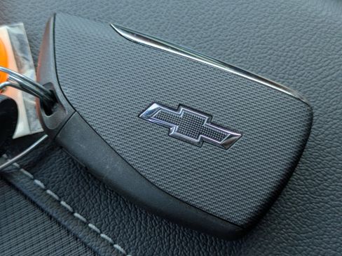 New 2026 Chevrolet Traverse Z71 w/ Enhanced Driving Package AWD/4WD image 26