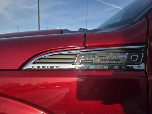Used 2016 Ford F250 Lariat w/ Lariat Ultimate Package image 7