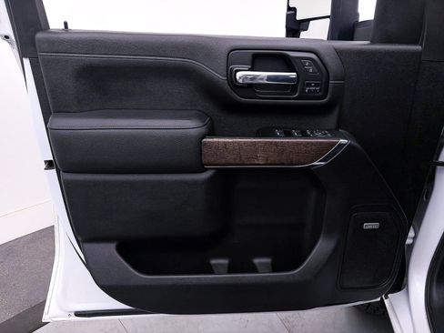 Used 2022 GMC Sierra 2500 Denali AWD/4WD image 19